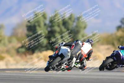 media/Jan-22-2023-CVMA (Sun) [[66d43cdebf]]/Race 12 500 Supersport-350 Supersport/